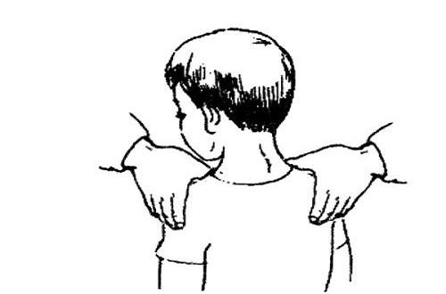 小儿肩井