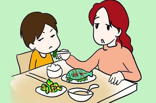 小儿呕吐推拿图解