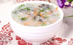 什么时候给宝宝添辅食？ 几种健康辅食伴随孩子