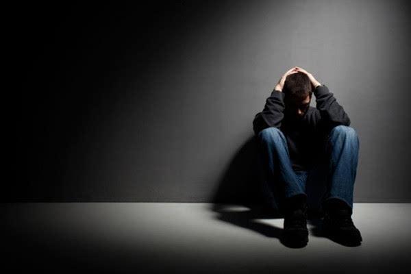 晚上睡觉经常口渴而醒，可能是这些问题在困扰你